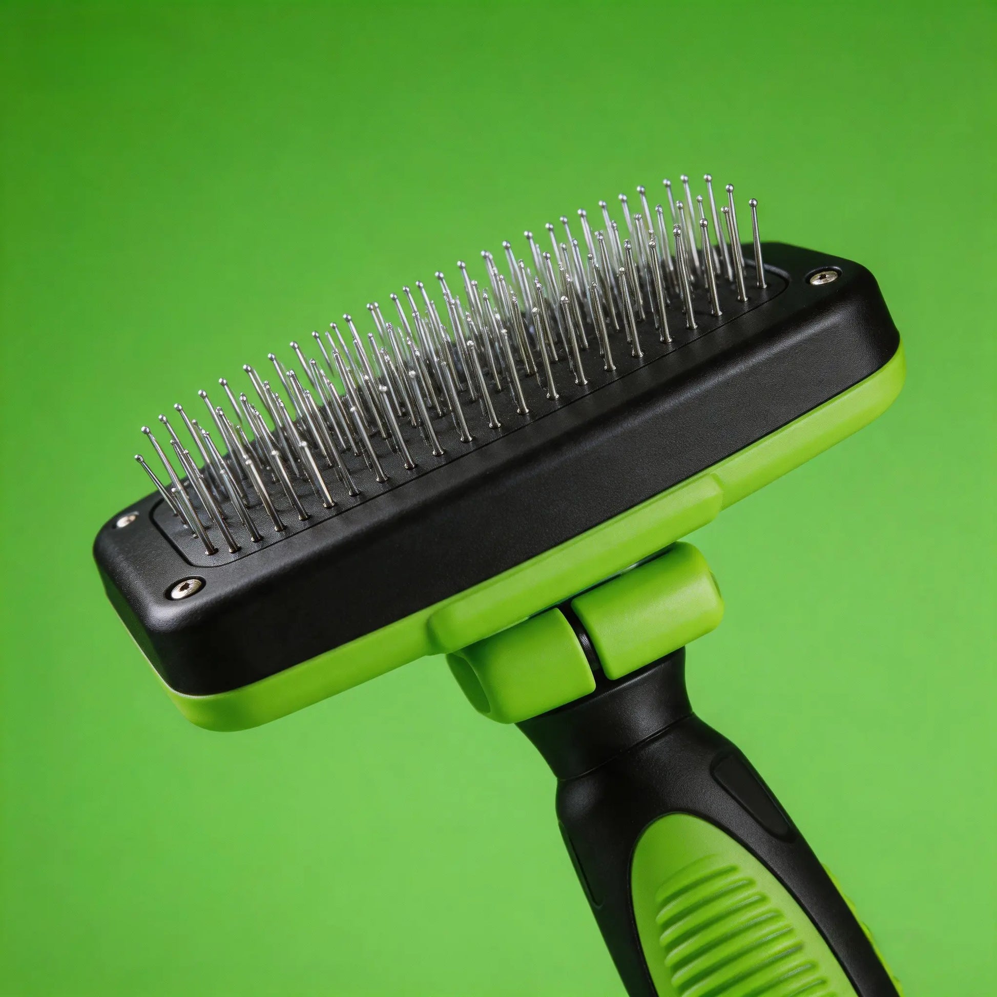 Self-Cleaning Slicker Brush for Dogs and Cats with One-Click Release Mechanism